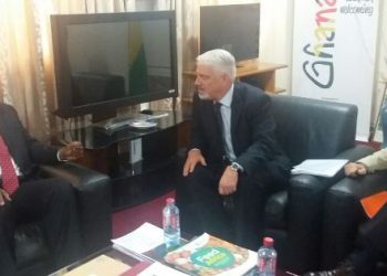 William Hanna, EU Ambassador to Ghana (Middle) interacting with Trade Minister Alan Kyerematen